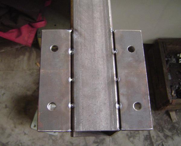 Wheel mount cross bar, bottom view, TIG-tac-welded for proper alignment