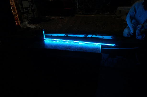 LED sword (cyan)
