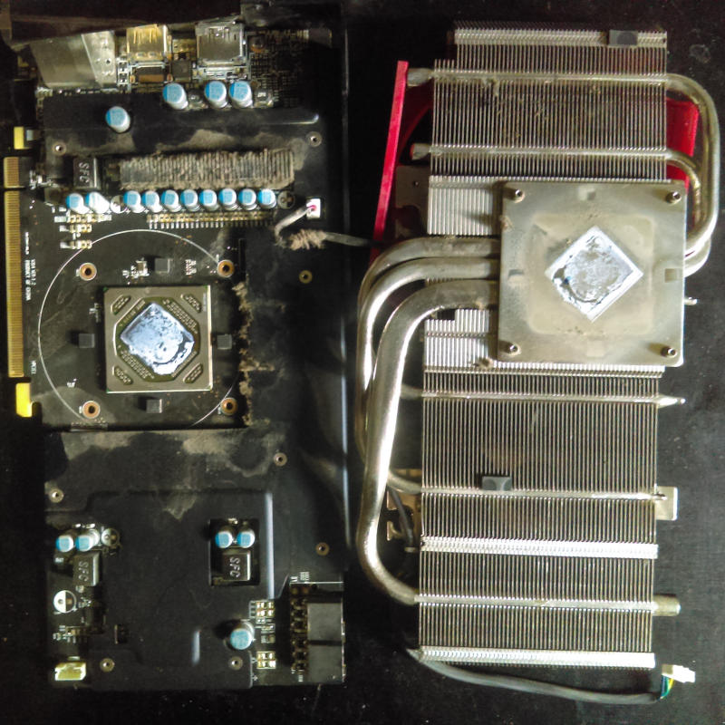 MSI Radeon R9 380X cracked open